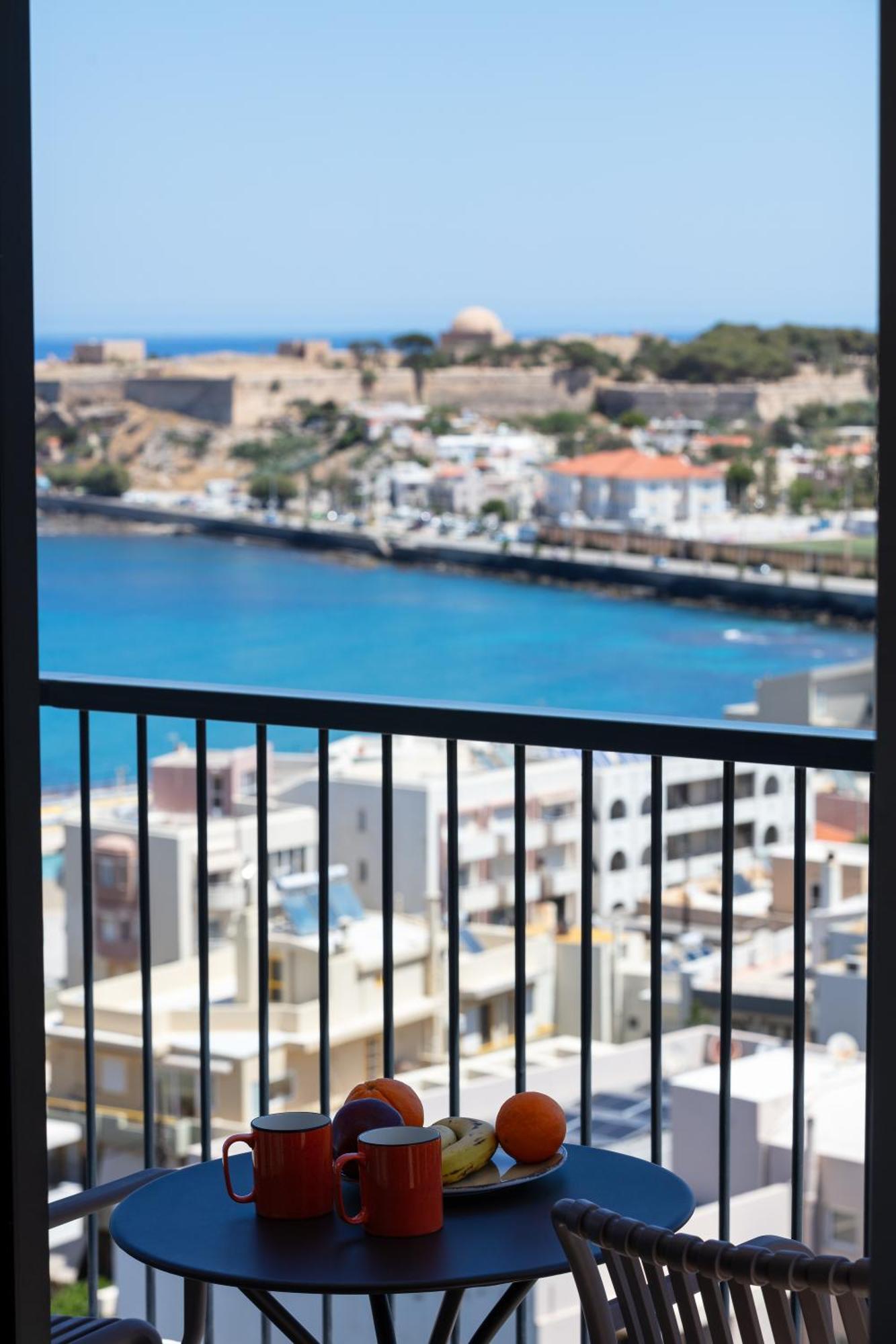 Rea Apartments Rethymno Esterno foto
