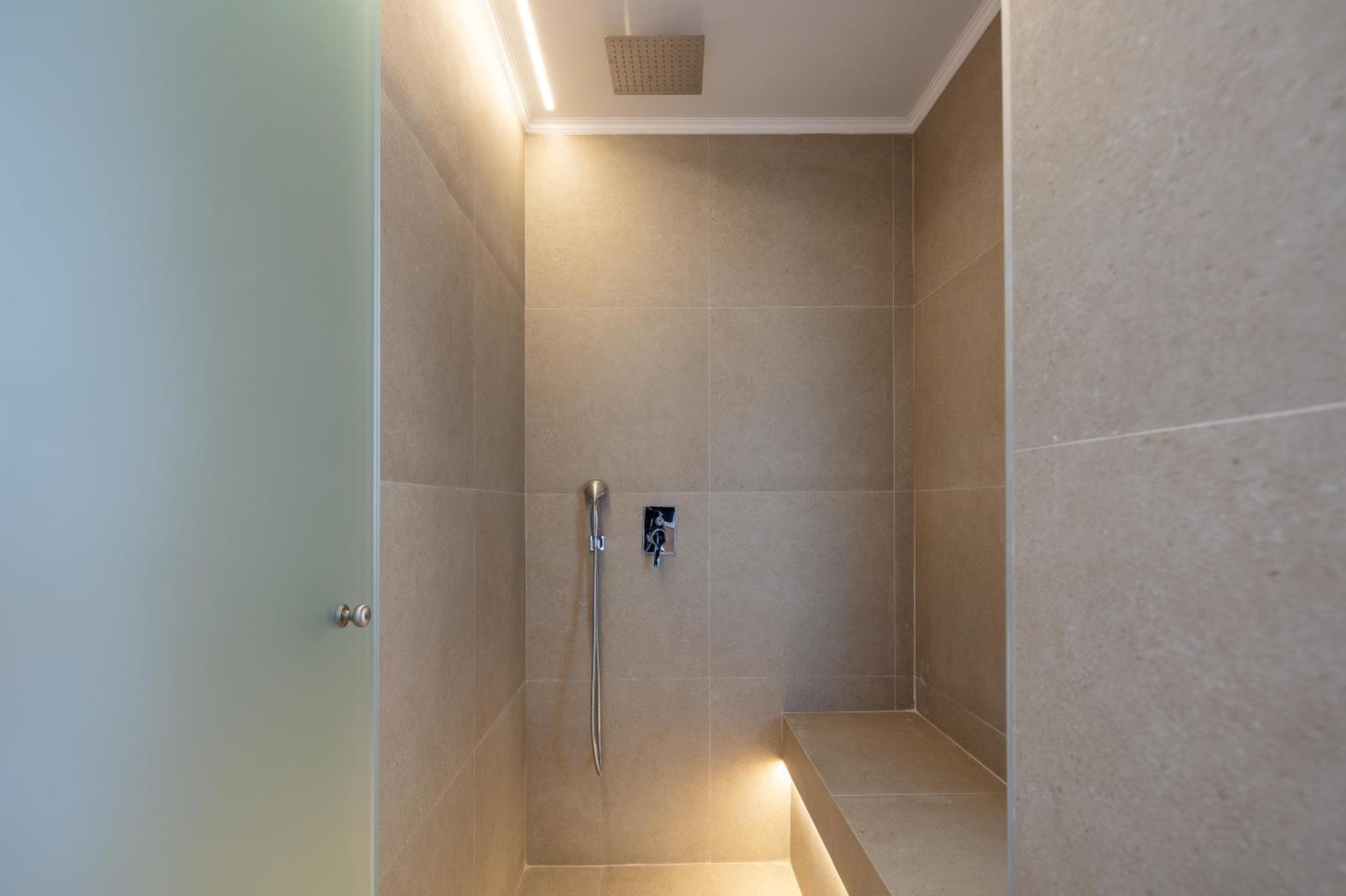 Rea Apartments Rethymno Esterno foto
